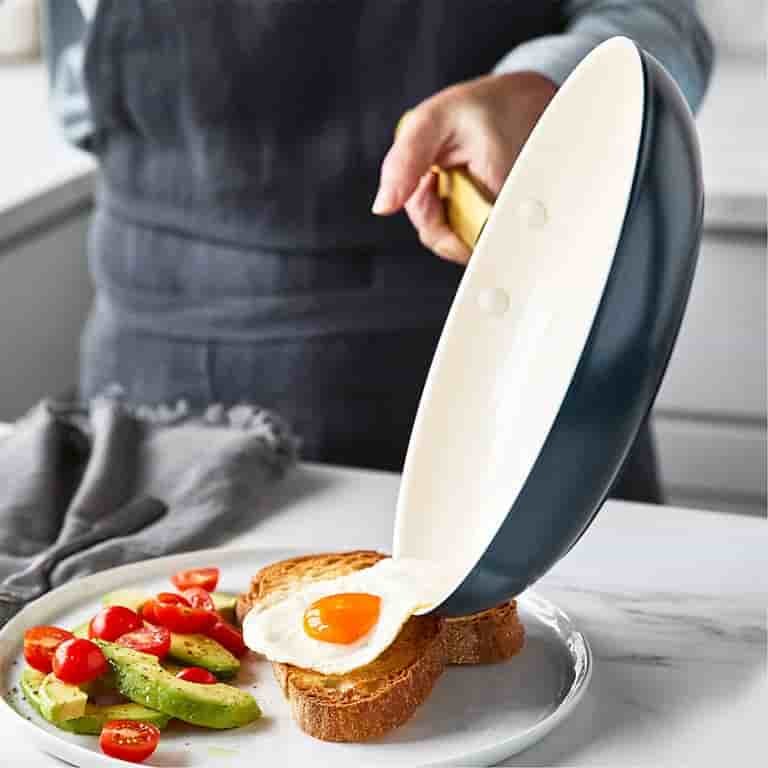 raylandz.studiomiliem.com Home Cream Supper Non-Stick Ceramic Fry Pan
